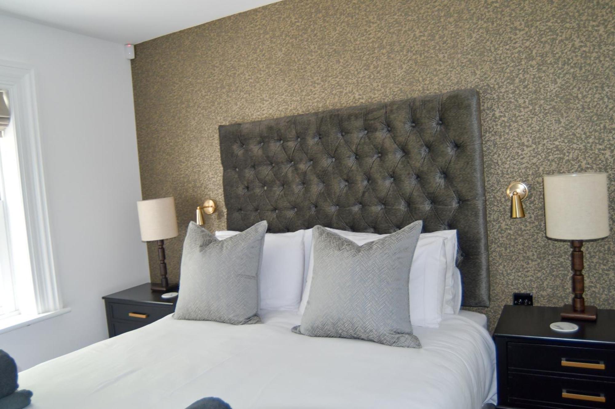 Luxury Croft Templepatrick Near Airport Rabbit And Hilton Hotel Exterior foto